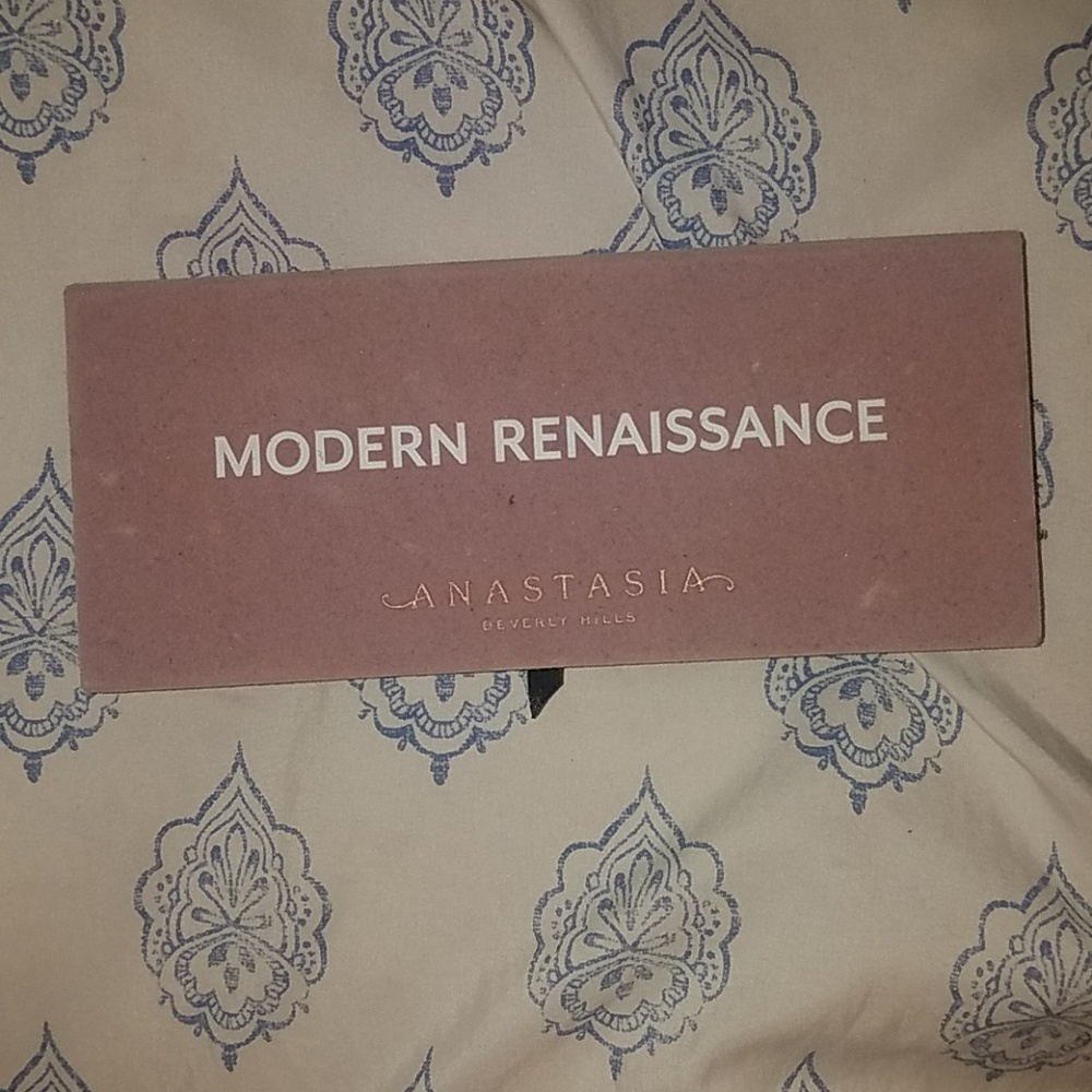 Anastasia Modern Renaissance Pallete